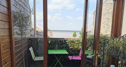 Maison Dans Charmante Bourgade