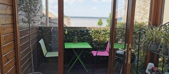 Maison Dans Charmante Bourgade