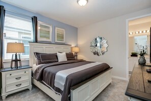 9 chambres, fer et planche à repasser, Wi-Fi, draps fournis