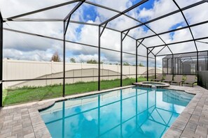 Beheizter Pool