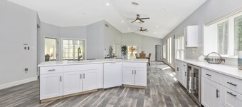 4BR, 4BA, Amazing Indoor Pool, EV charger, ~10 acres retreat, next to Park