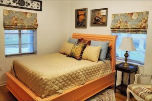 2 bedrooms, WiFi - Lakeside Cottage in Lake Howard (Winter Haven Chain of Lakes) (Winter Haven)