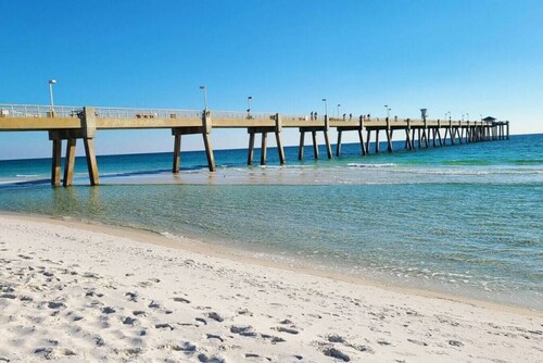 Beach Getaway | 5BR Home Near Fort Walton Beach