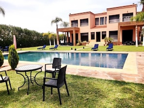 Alberca al aire libre