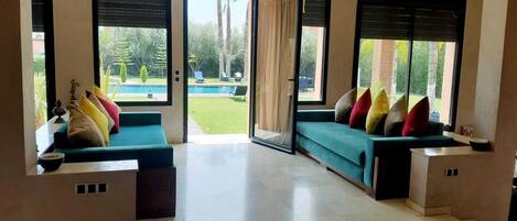 スマートテレビ