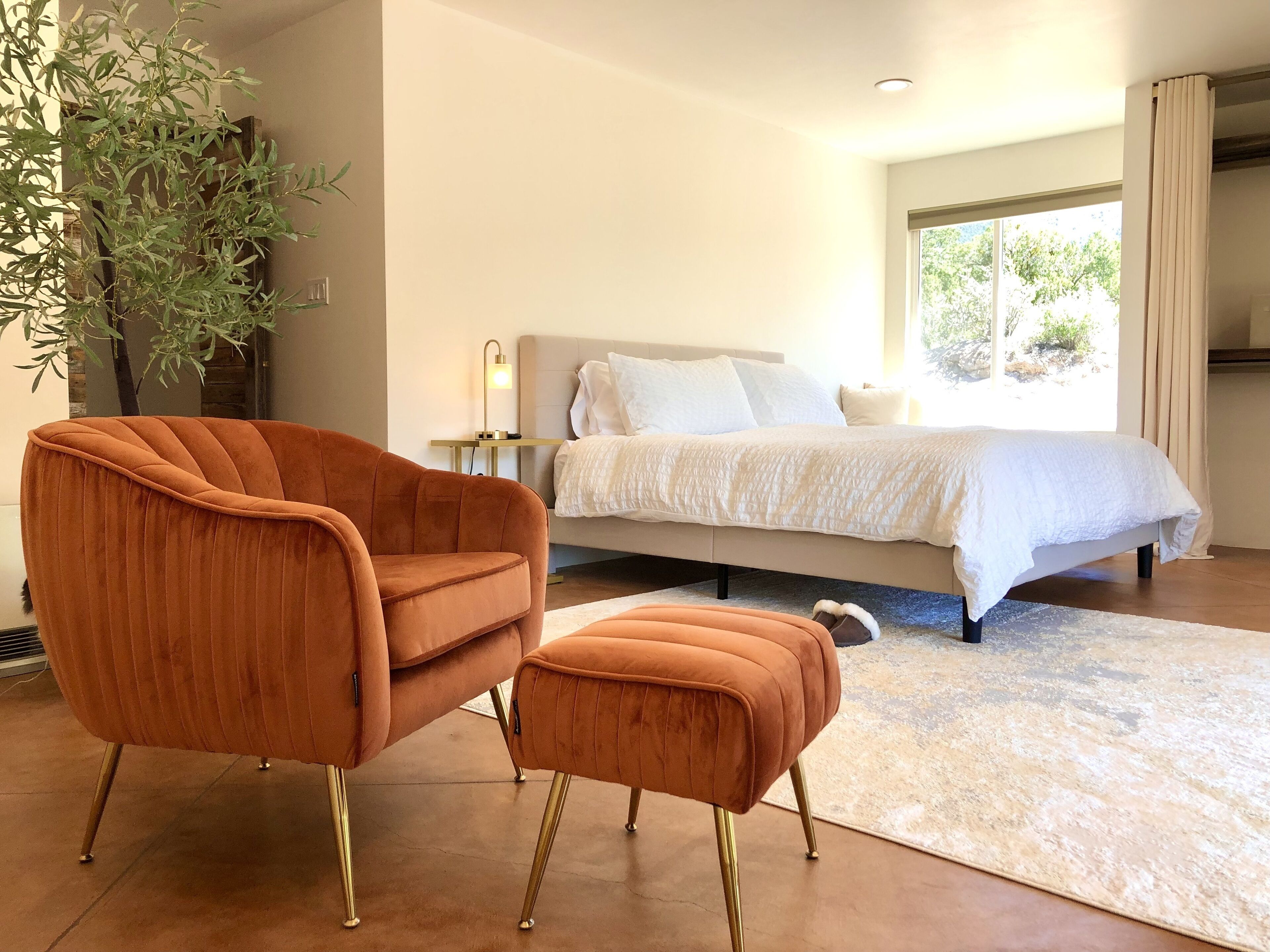 7 bedrooms, desk, free WiFi, bed sheets