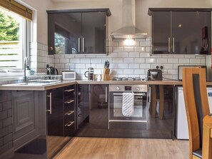 High chair - 2 bedroom accommodation in Walwyns Castle (Walwyns Castle)