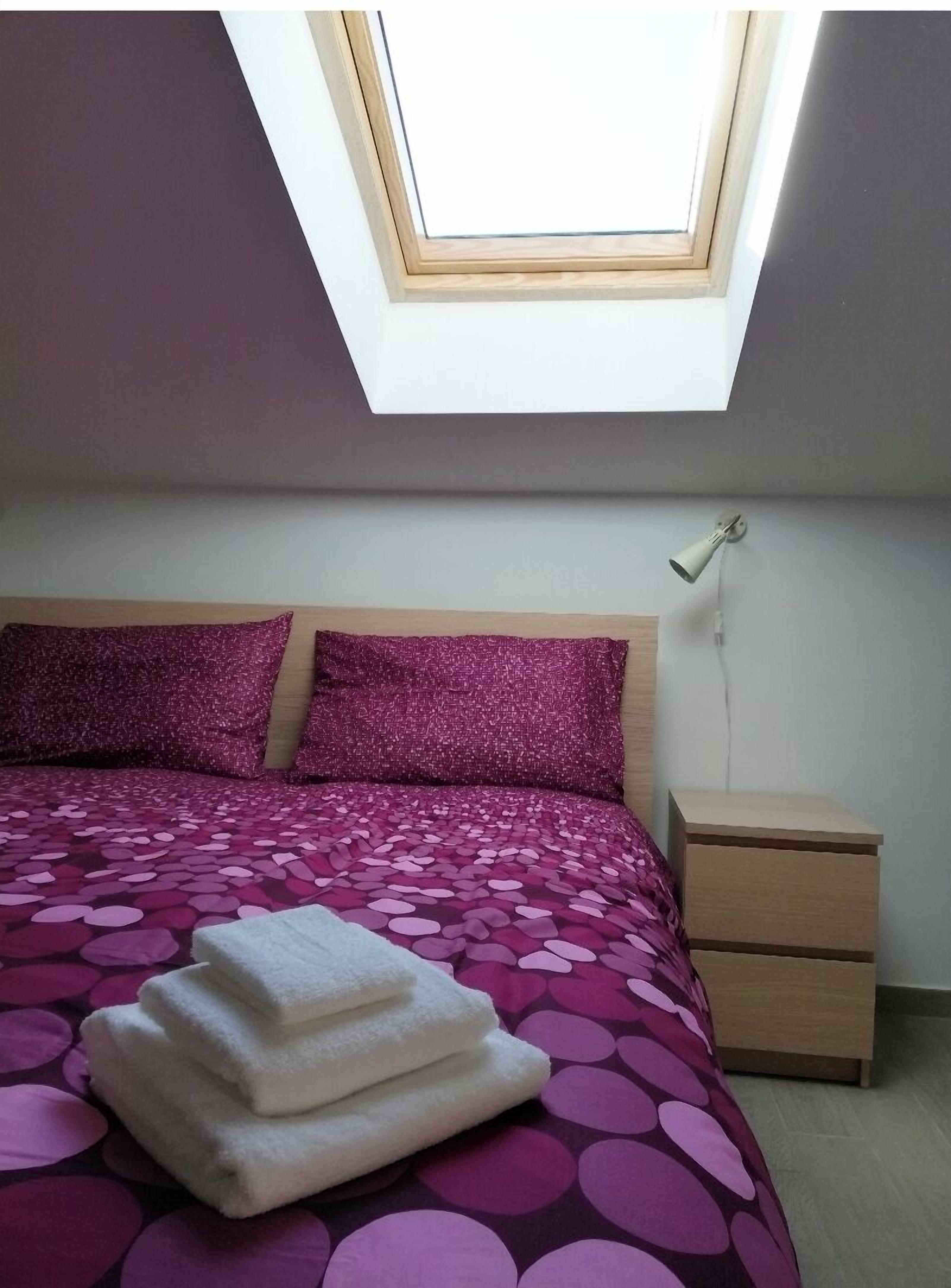 1 chambre, fer et planche à repasser, Wi-Fi gratuit