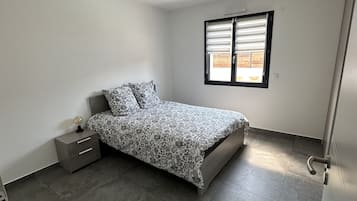 3 quartos, Wi-Fi de cortesia, roupa de cama