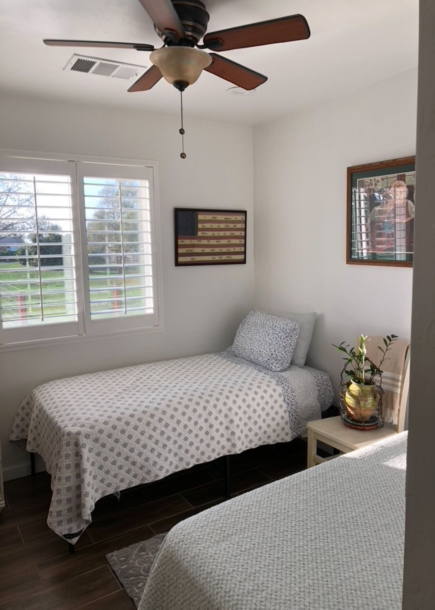 2 bedrooms, desk, iron/ironing board, free WiFi