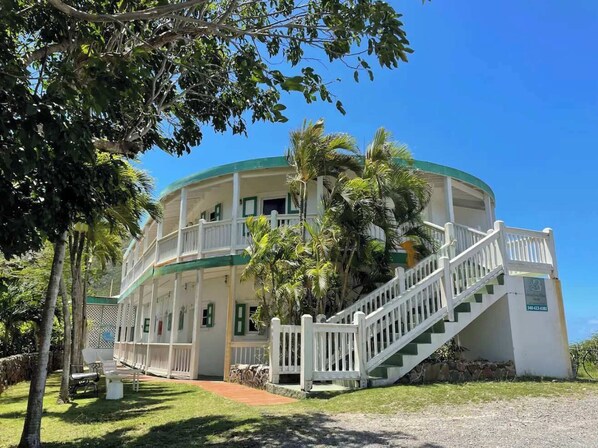 Exterior - Boundless Bliss Hotel, Timeless tropical escape rooted in rich Caribbean history (St Thomas)