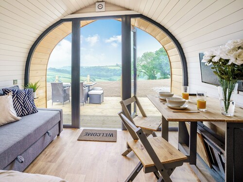 1 bedroom accommodation in Llanboidy, near Laugharne