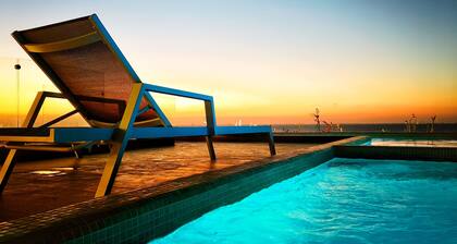 Brand New Build - Location, Location, Pool Roof Top.