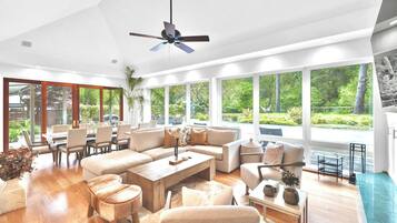 Deluxe House | Living area | 60-inch Smart TV with digital channels, fireplace, video-game console