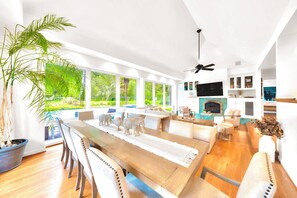 Deluxe-Haus | Esszimmer