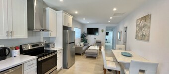 Business 5B4B Facebook Stanford