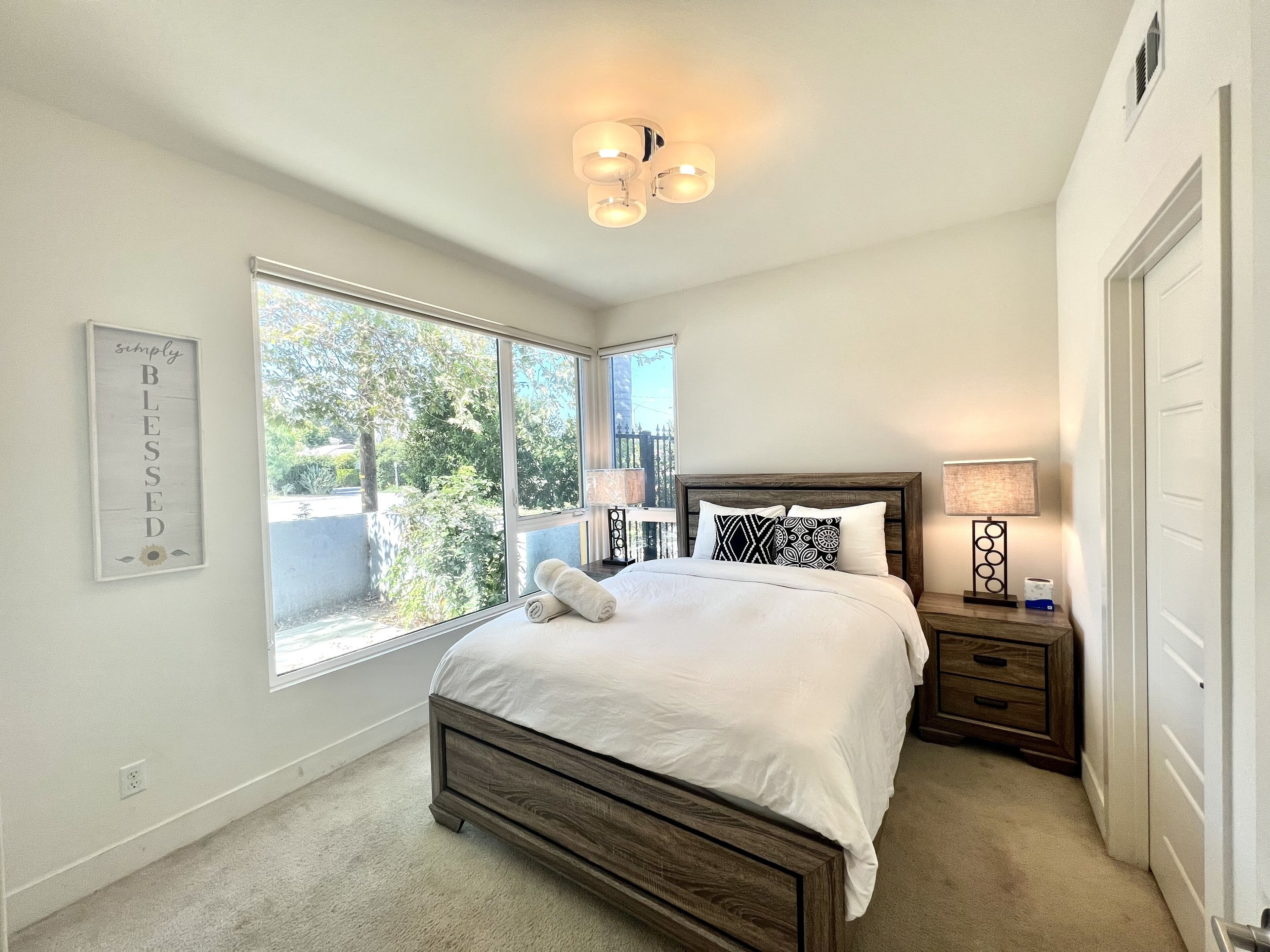 Arcadia-Cozy Nice 4bed3.5bath townhouse Can’t miss