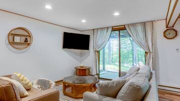 Smart TV, chimenea, Netflix, servicios de streaming