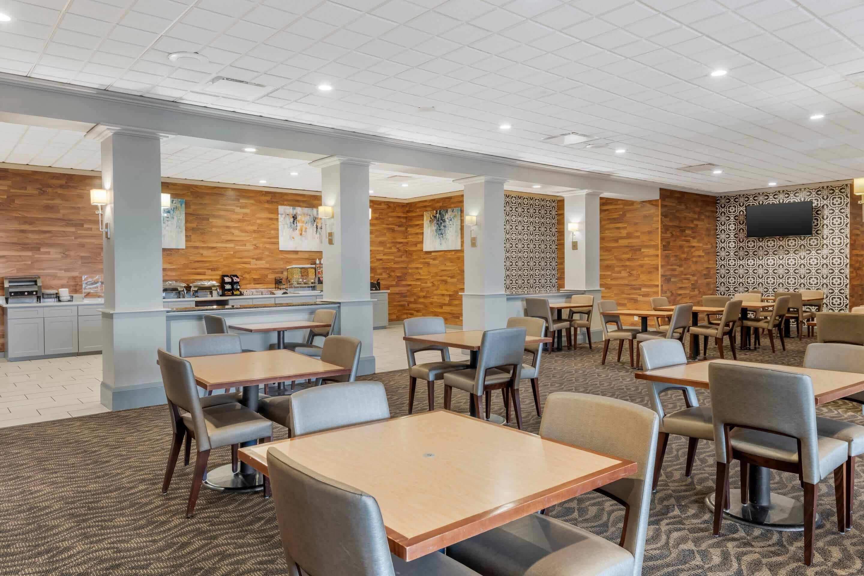 매일 뷔페 무료 아침 식사 포함