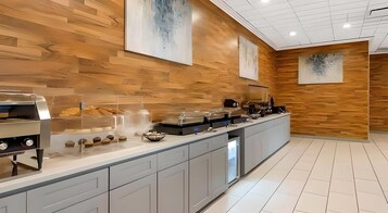 包每日自助早餐