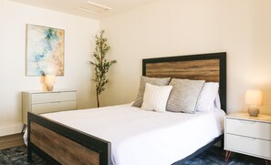 3 Schlafzimmer, Bügeleisen/Bügelbrett, kostenloses WLAN, Bettwäsche