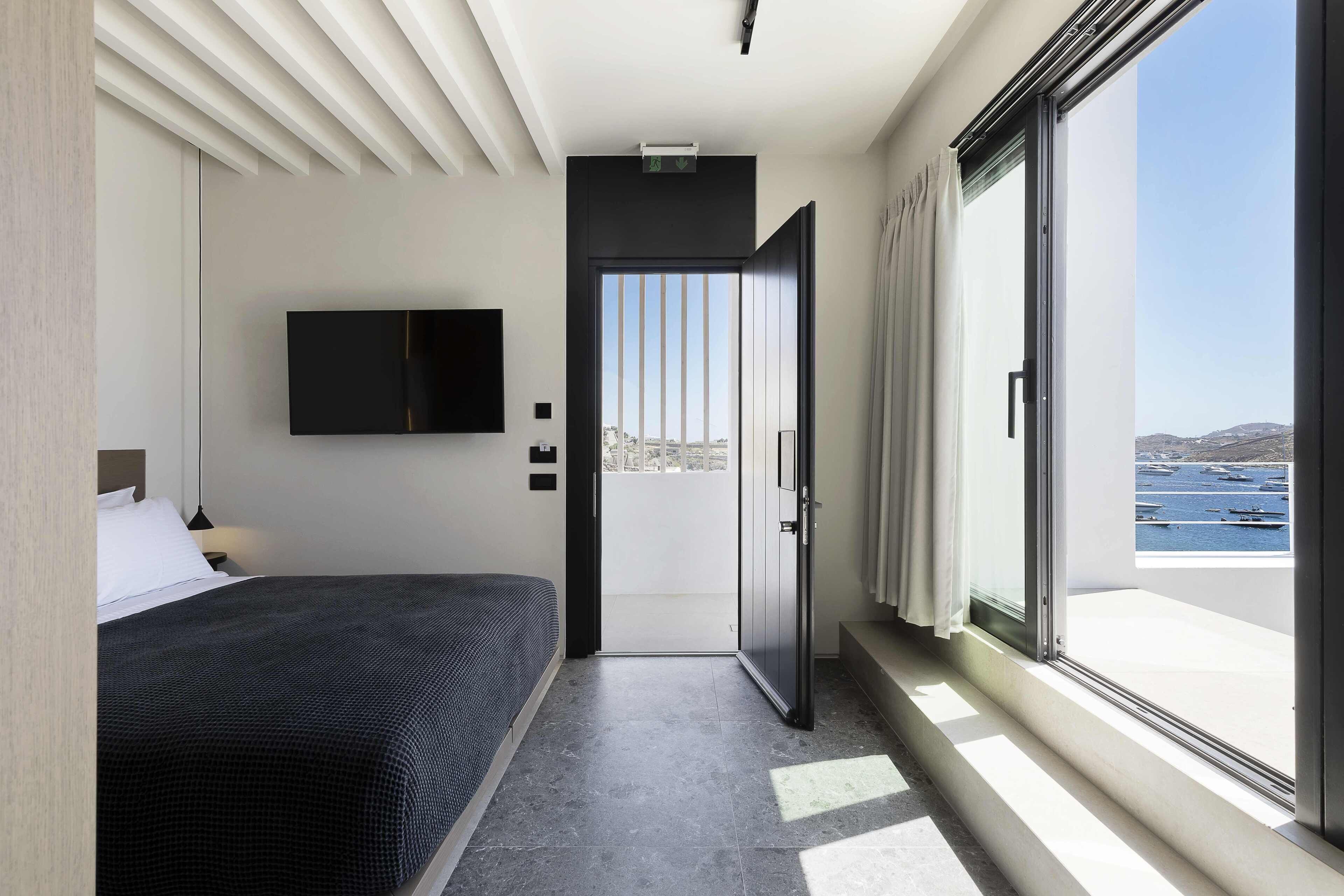 Photo - CUBIC Mykonos Seafront Design Suites