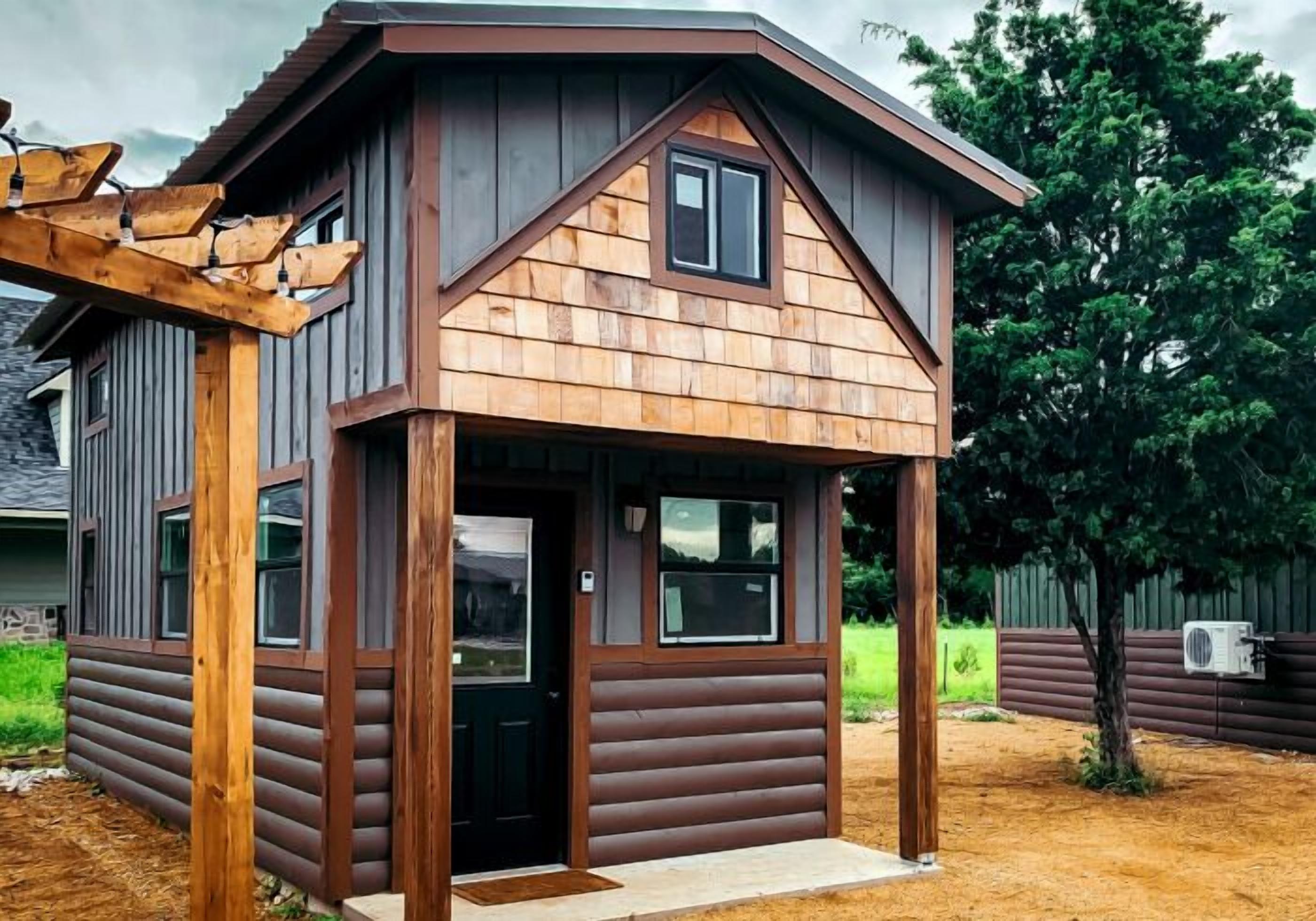 tiny home suite sleep 5 | individually decorated, individually furnished, travel cot, free wifi