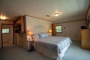 3 Schlafzimmer, Bügeleisen/Bügelbrett, kostenloses WLAN, Bettwäsche