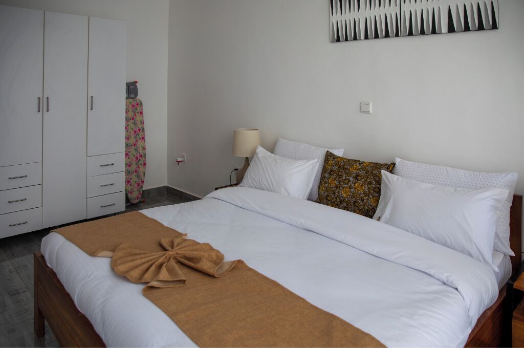 1 多间卧室、办公桌、熨斗/熨衣板、免费 WiFi