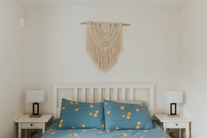 1 bedroom, iron/ironing board, travel cot, free WiFi
