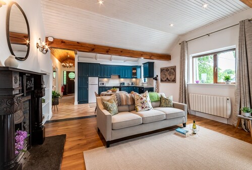 Charming, Historic Home in Kenmare Town Centre