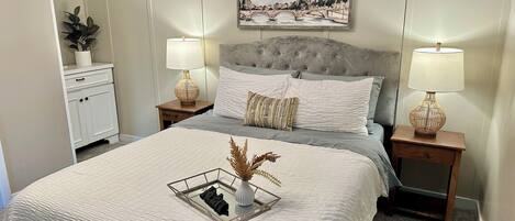 2 bedrooms, iron/ironing board, free WiFi, bed sheets