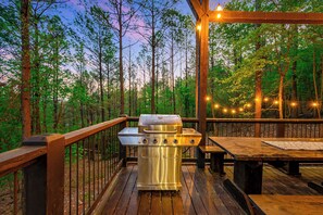 Outdoor dining - 3-Story Treehouse | Views, Pool Table, Hot Tub (Broken Bow)