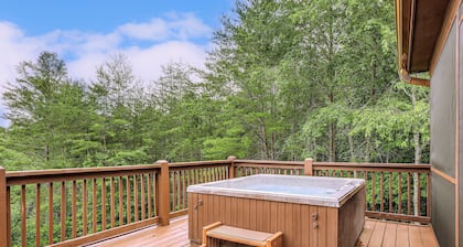 Peak-a-Blue: Hottub Movies/Mtn View/Bigfoot Bunker Game Rm/Big Deck/Fire Pit