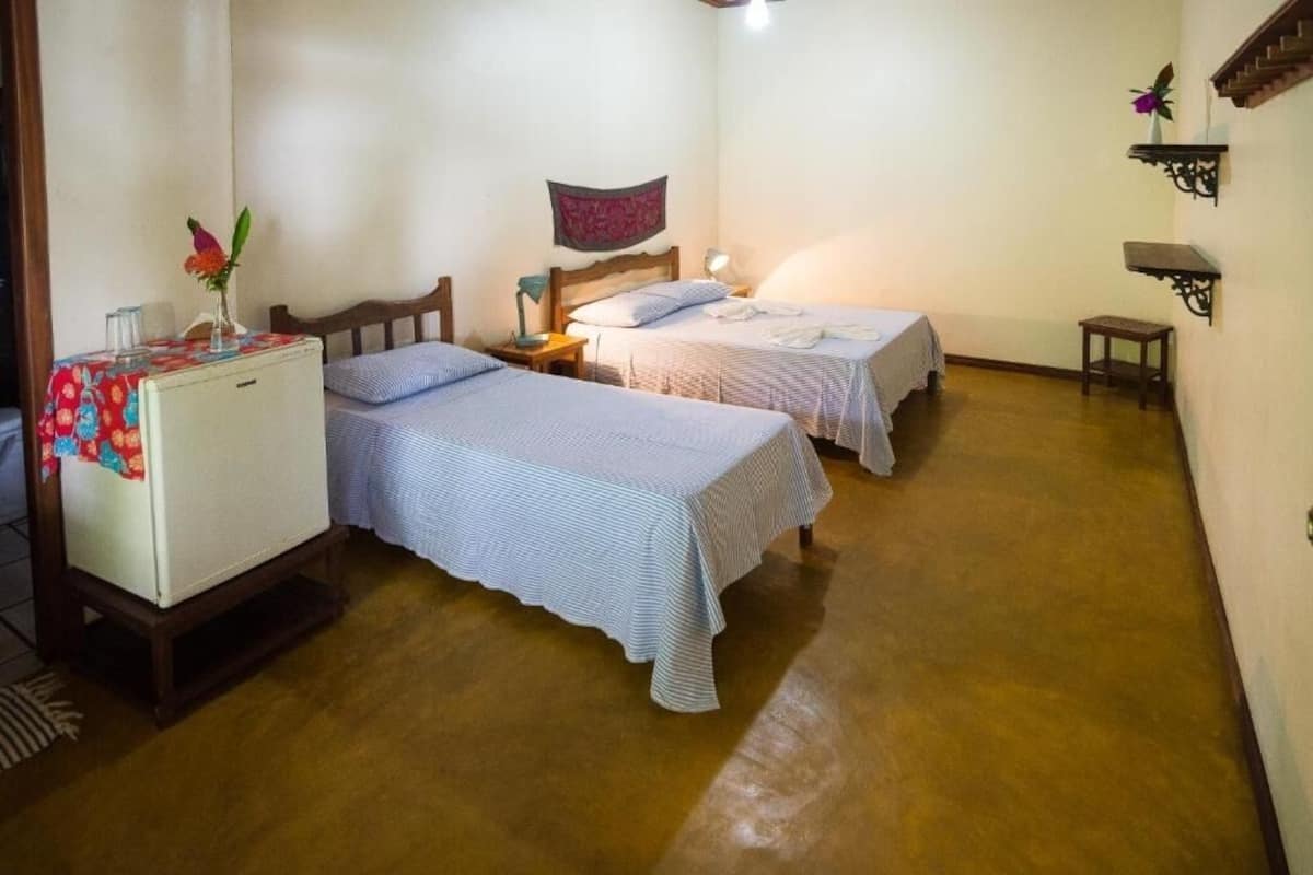 Traditional Room | Minibar, laptop workspace, free WiFi, bed sheets