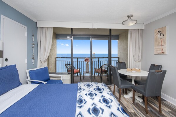 1 bedroom, in-room safe, iron/ironing board, free WiFi