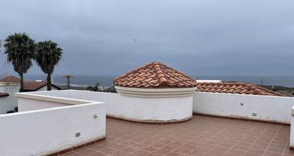 BeachView Condo! 5 minute drive to Puerto Nuevo