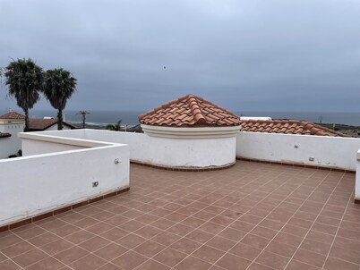 BeachView Condo! 5 minute drive to Puerto Nuevo