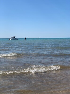 Sun-loungers, beach towels - Private Beach! Year Round Secluded Forest Retreat in Port Franks. Hot Tub! (Port Franks)