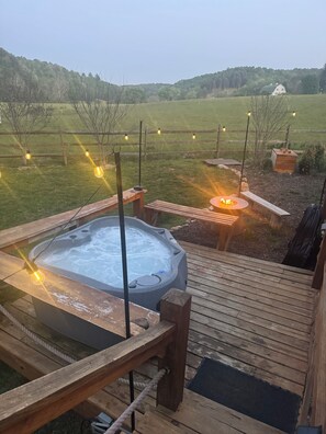 Terrace/patio - Magical Riverside Yurt, hot tub & the BRPW, pet friendly near Floyd, Va (Dugspur)