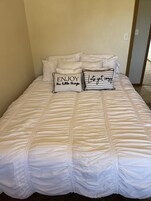 Large Apartment in Peaceful Valley | Down comforters, memory foam beds, individually decorated