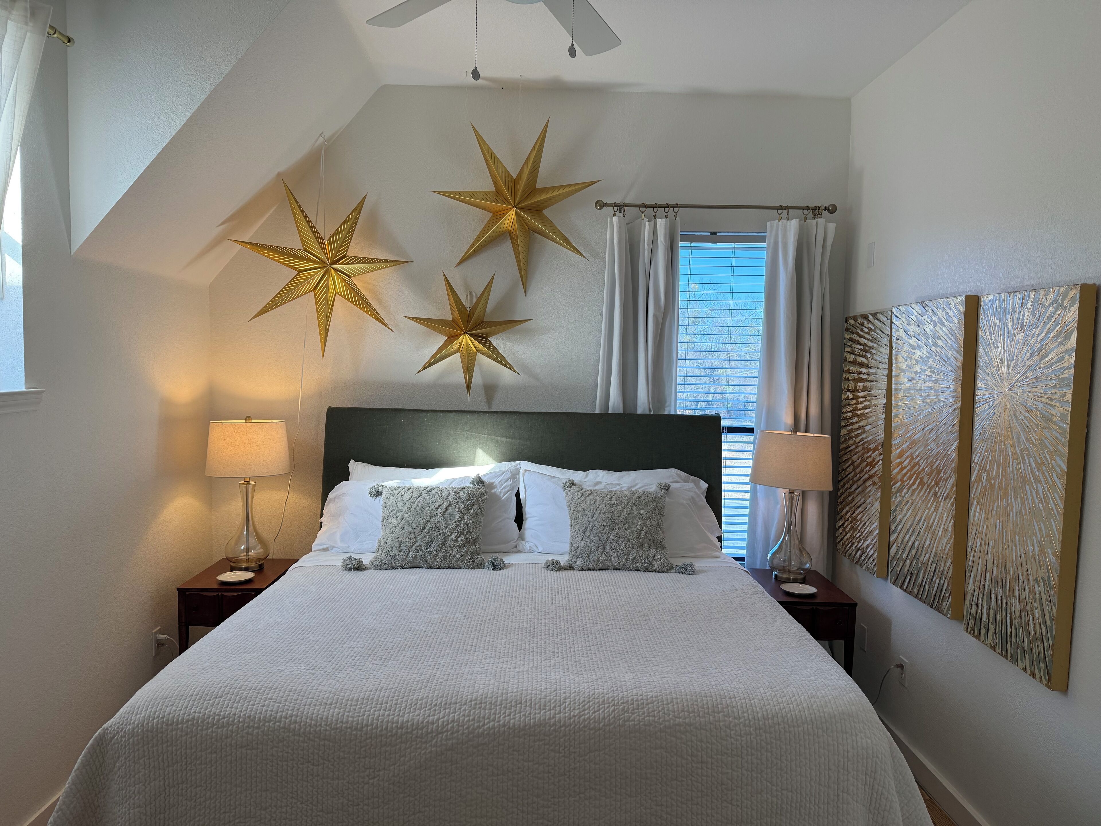 2 Schlafzimmer, Schreibtisch, Bügeleisen/Bügelbrett, kostenloses WLAN