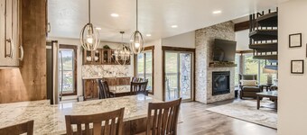 True Ski-In, Ski-Out, Peak 8 base Breckenridge, Sleeps up to 12  Newly Renovated