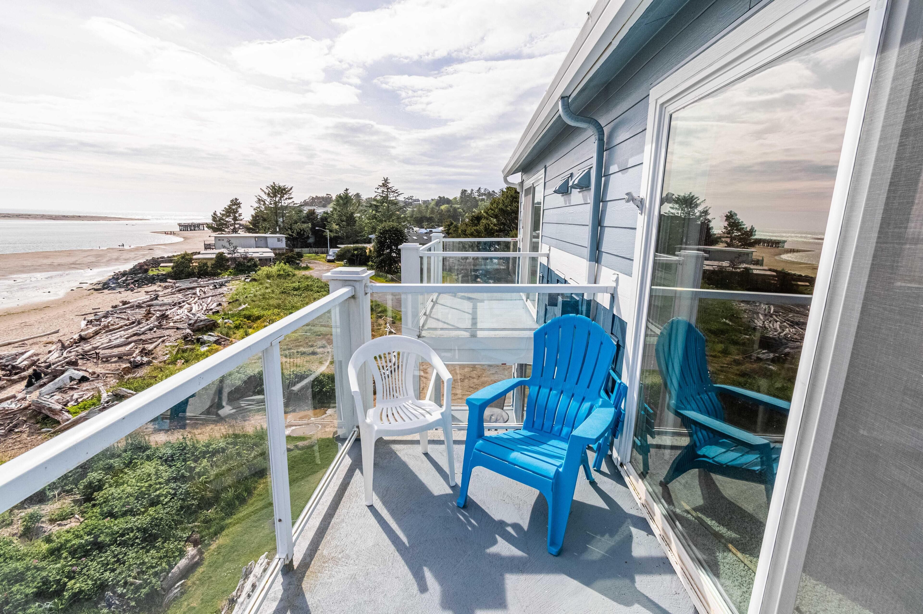 Condo, 1 King Bed with Sofa bed (Waters Edge 412) | Balcony