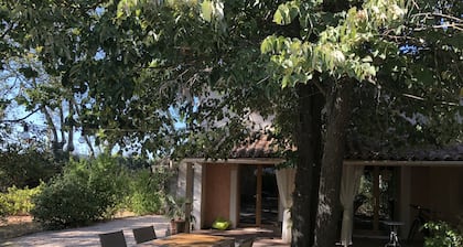 CHARMING HOUSE WITH POOL.... IN A GREEN SETTING, NEAR UZES.