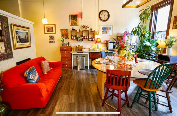 Interior - Interfaith Retreats  (New York)