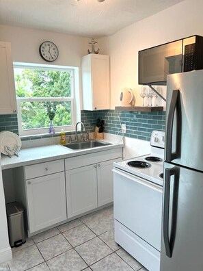 Private kitchen - 10 min from beach,near designe district (Miami)