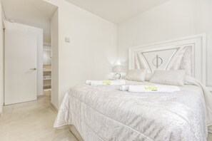 Room - Ivy | Sea view - bbq - terrace (Fuengirola)