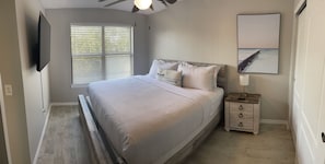 3 室のベッドルーム、WiFi