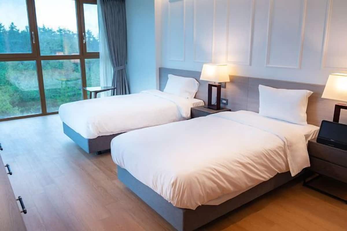 Schallisolierte Zimmer, kostenloses WLAN, Bettwäsche